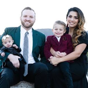 Meet your Posher, Loni